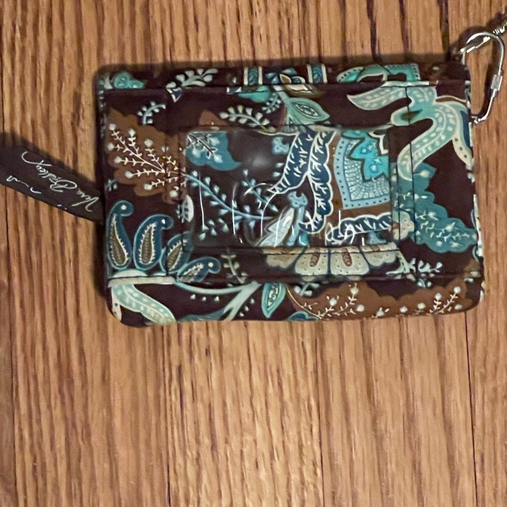 Vera Bradley Wristlet - Picture 4 of 6